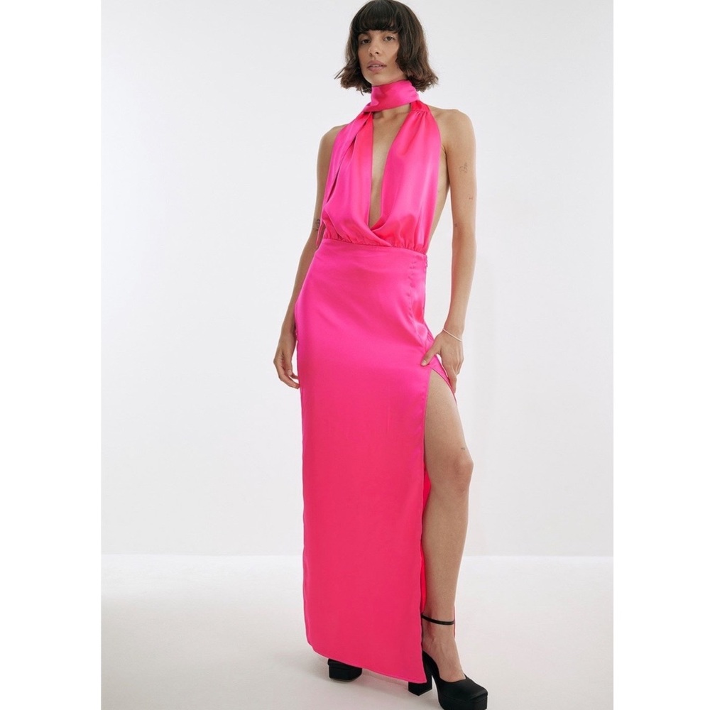 Hot pink satin plunge maxi dress. Size 4/small